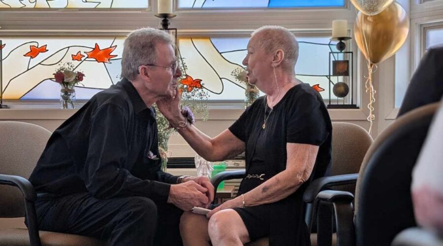 Madame Louise Lauzon lors de ses funérailles avec son Jean-Claude